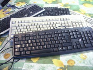 TECLADO  DIVISION  USADOS